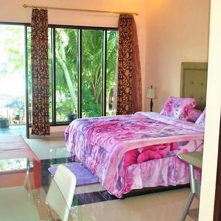 ลา เมอรี รีสอร์ต Hotel Serai ภายนอก รูปภาพ